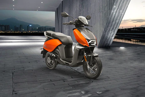 Vida V1 Pro Electric Scooter hero VIDA V1