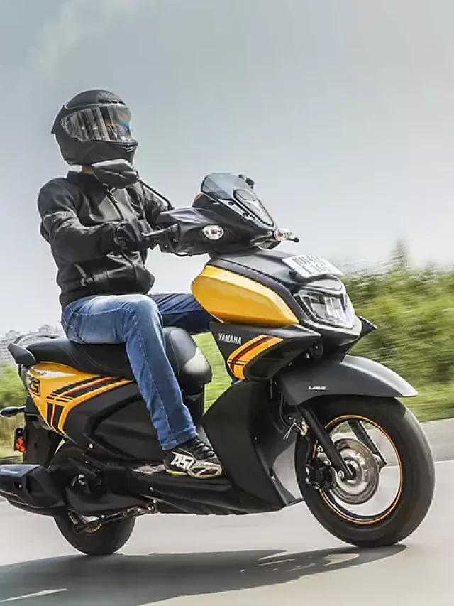 Yamaha RayZR 125 Hybrid Scooter