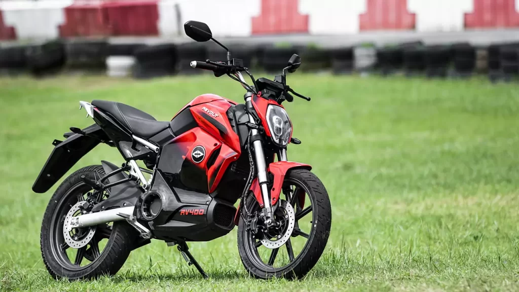 Revolt RV 400 EMI